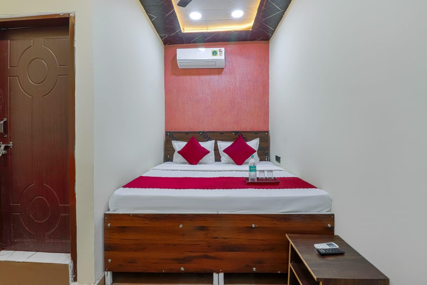 Hotel Krishna Priya 哈里瓦 外观 照片