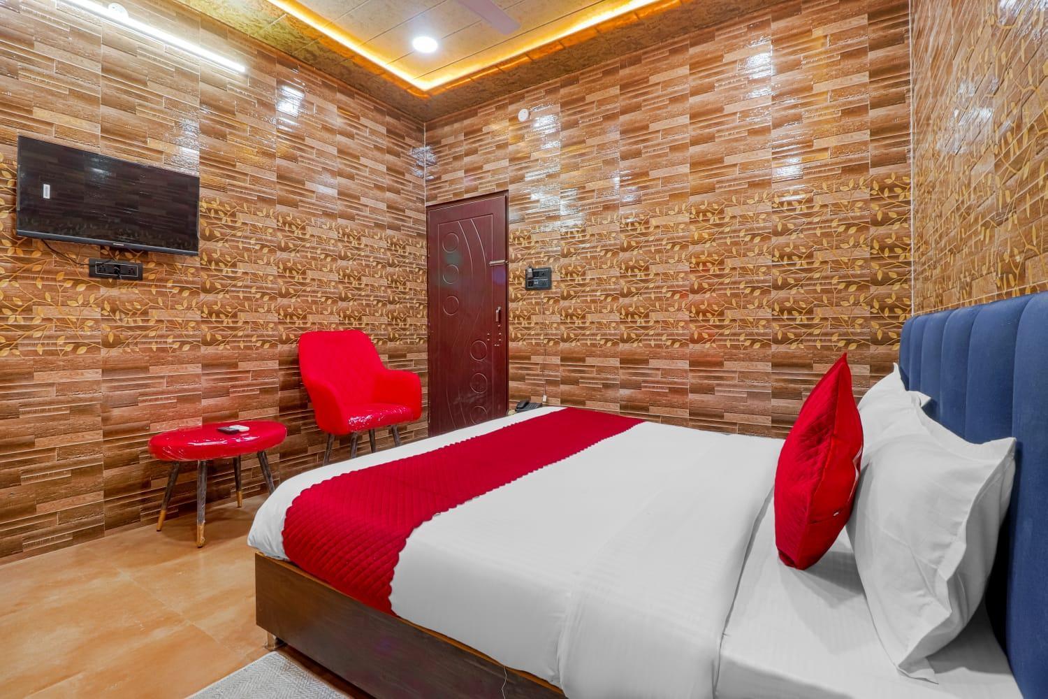 Hotel Krishna Priya 哈里瓦 外观 照片